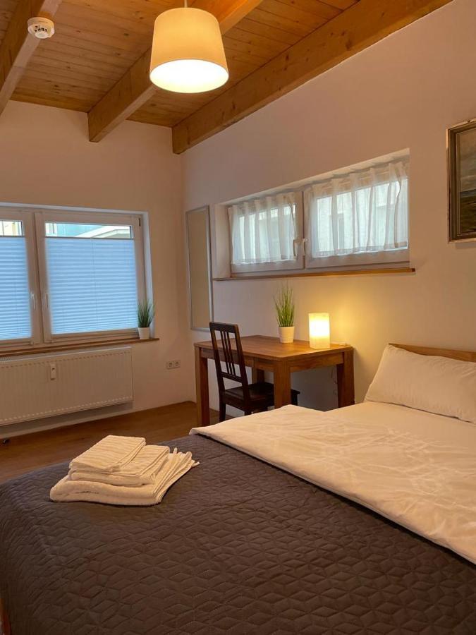 Ferienwohnung Im Stadtzentrum Von Bernau - Komfortable Wohnung Mit 2 Zimmern, Bad, Spuelmaschine, Waschmaschine, Komplette Kueche, Wlan, Terrasse, Ruhige Lage Bernau bei Berlin Zewnętrze zdjęcie